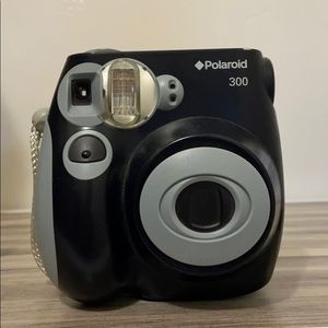 POLAROID CAMERA Instant 300